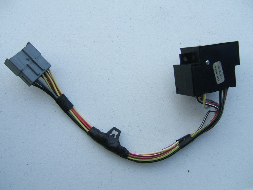 NEW OUT OF BOX F5AB-14B709-AD Front Left Power Seat Switch 95-97 Crown Victoria