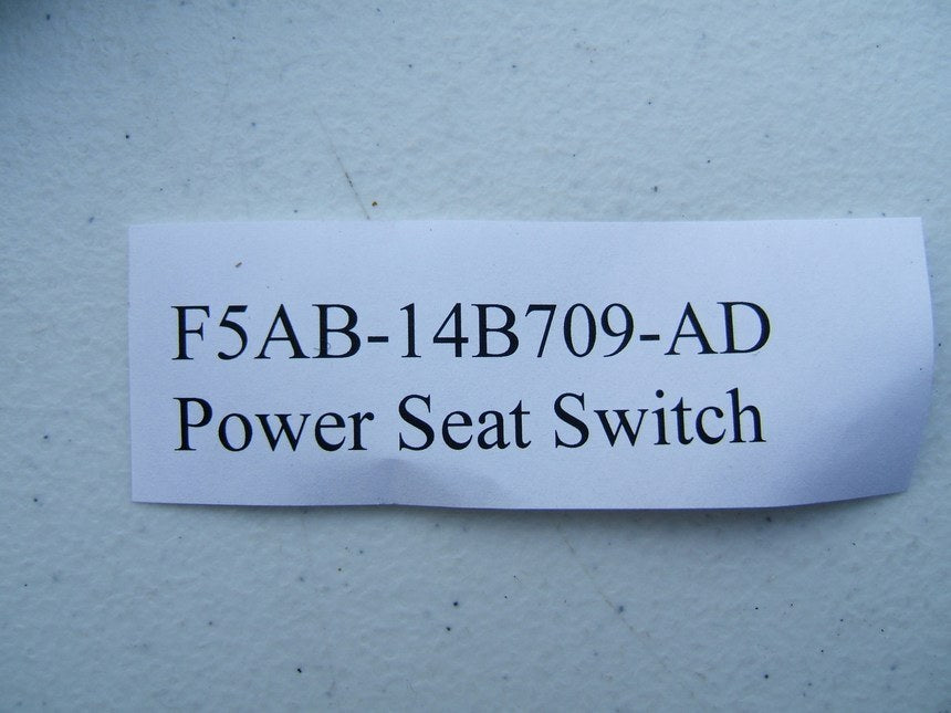 NEW OUT OF BOX F5AB-14B709-AD Front Left Power Seat Switch 95-97 Crown Victoria