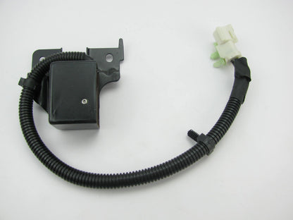 NEW - OUT OF BOX - OEM Ford F5LB-14B004-AA SRS Crash Sensor    FRONT RIGHT
