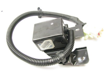 NEW - OUT OF BOX OEM Ford F5LB-14B005-AA Front Right SRS Crash Sensor