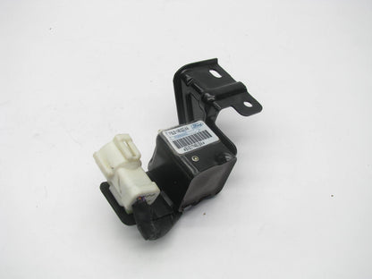 NEW - OUT OF BOX Rear SRS Crash Impact Sensor For 1994-1998 Lincoln Mark Vlll