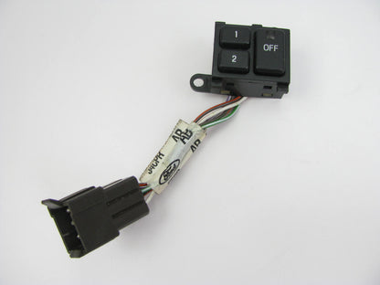 NEW - OUT OF BOX F5OB-14776-AB Front Left Seat Memory Switch 1995-97 Continental