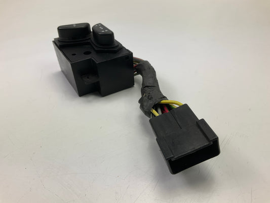 UNBOXED - F5OB-14A701-AB Passenger Seat Control Switch 95-97 Lincoln Continental