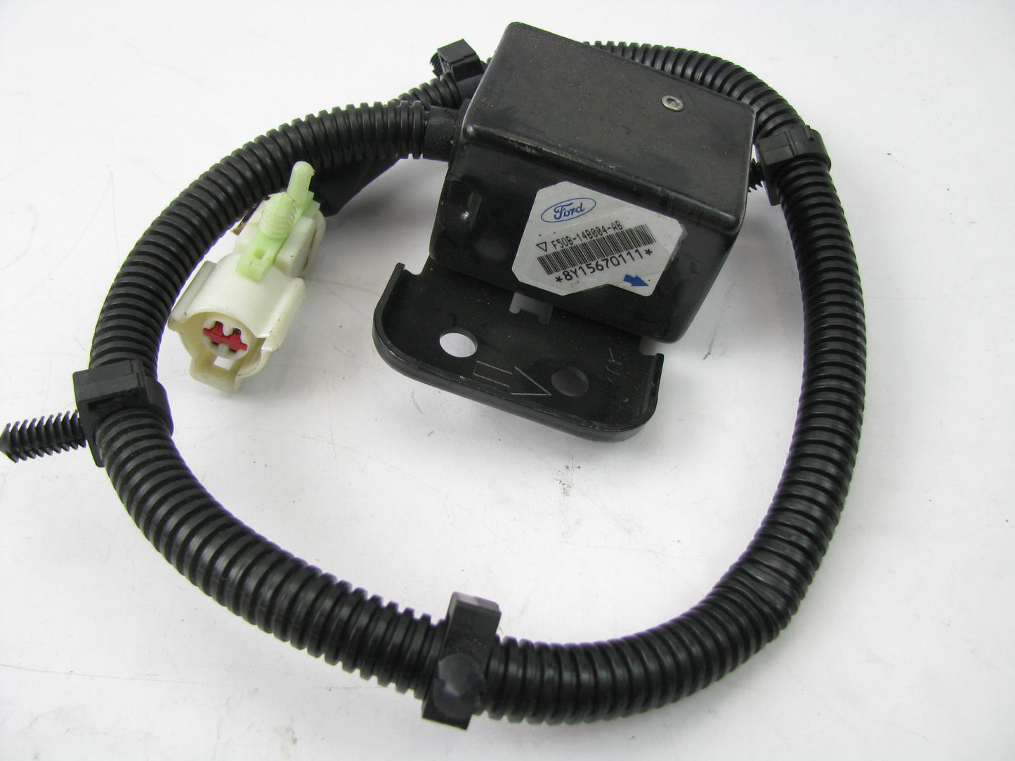NEW - OUT OF BOX F5OB-14B004-AB Front RH SRS Crash Sensor 95-97 Continental