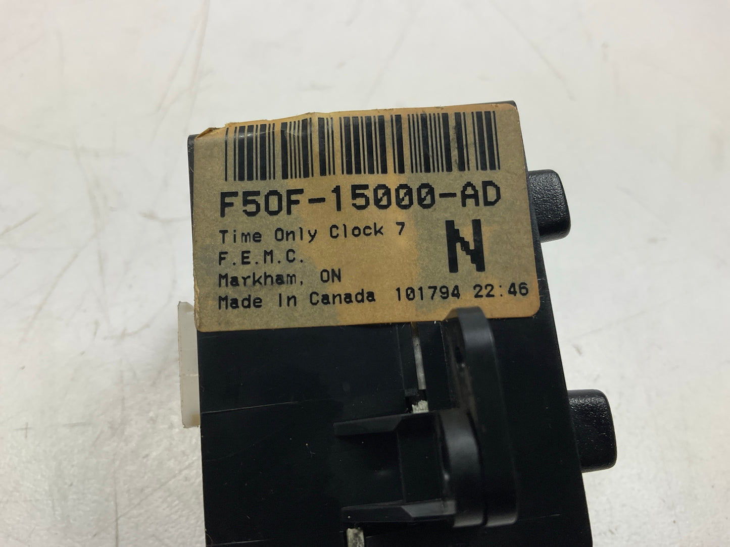 NEW - UNBOXED FORD F5OF-15000-AD Dash Time Clock 1995-1997 Lincoln Continental