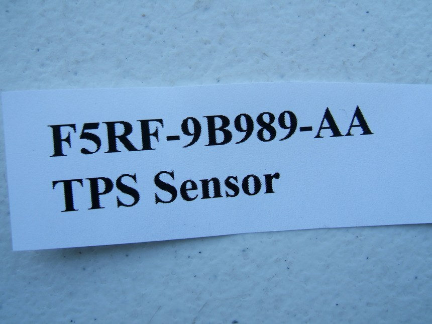 NEW - OUT OF BOX - OEM Ford F5RF-9B989-AA Throttle Position Sensor TPS