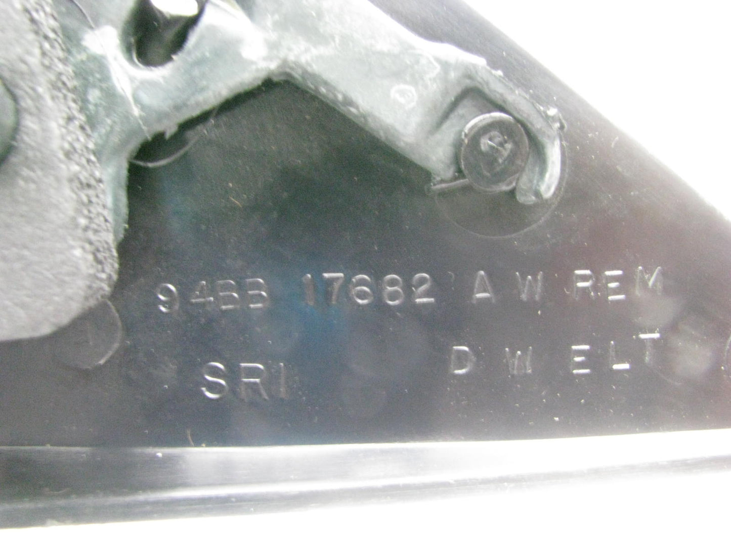 NEW - OUT OF BOX FORD F5RZ-17682-C Right R.H. Side View Mirror 1995-96 Contour