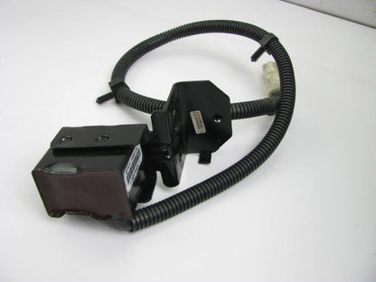 NEW - OUT OF BOX FORD F5TB-14B004-AA Front Right Air Bag Crash Sensor