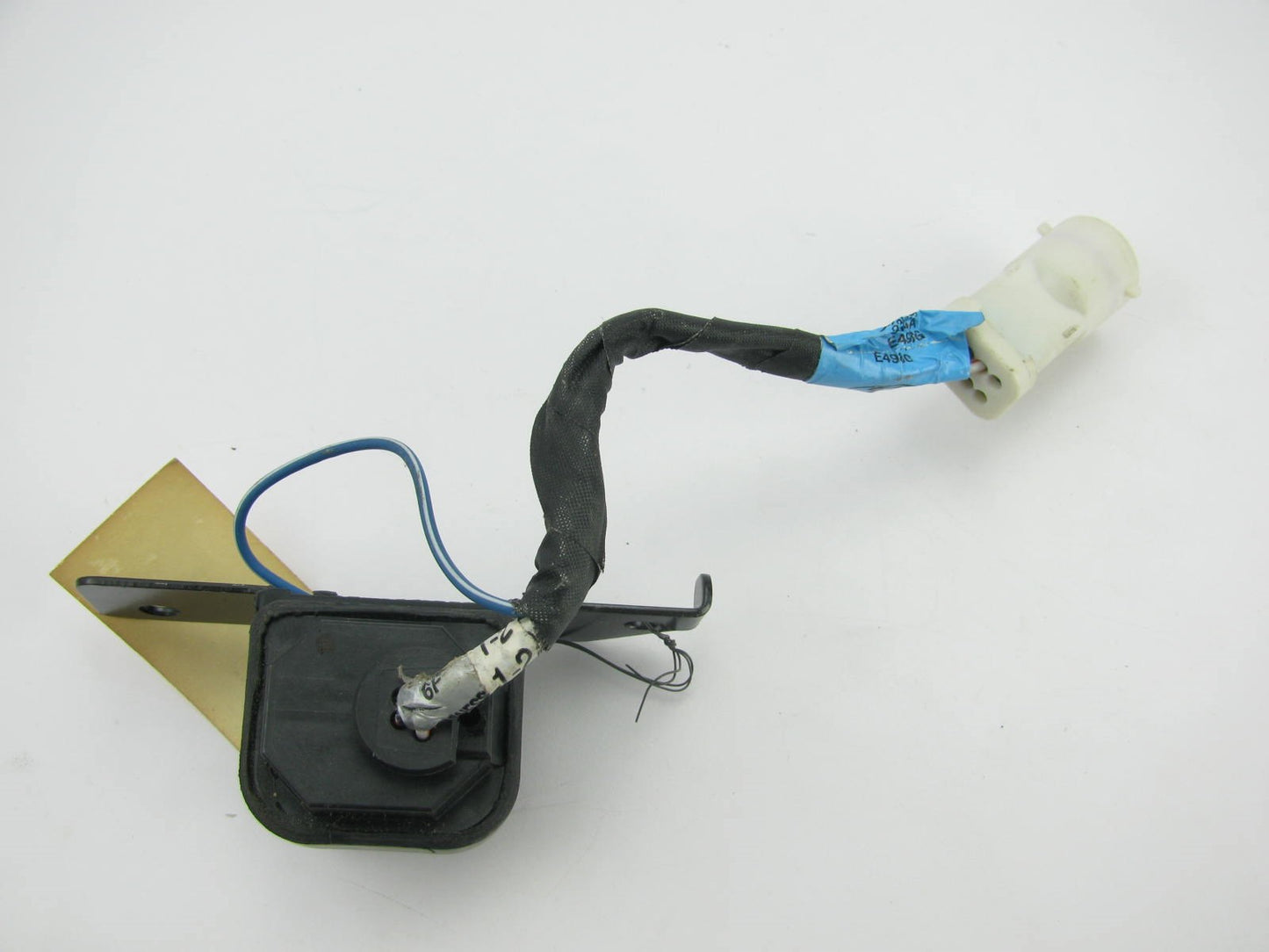 NEW - OUT OF BOX - OEM Ford F5UB-14A686-AB SRS Crash Sensor FRONT LEFT