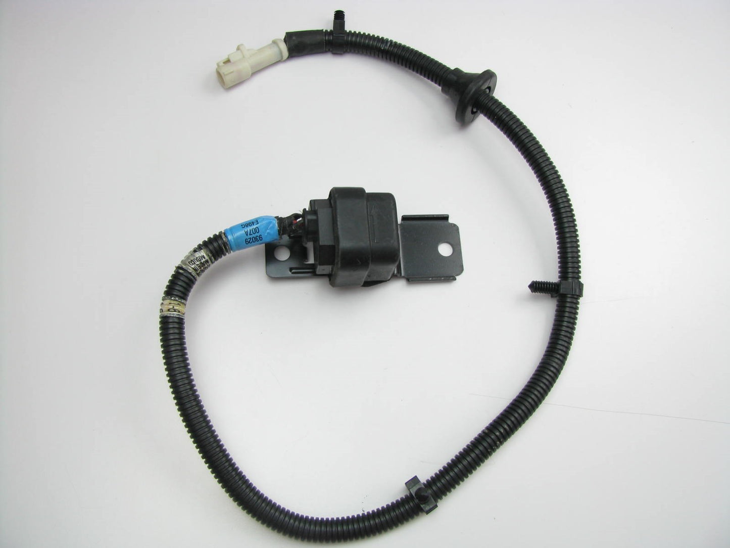 NEW - OUT OF BOX - OEM Ford F5UZ-14B004-A SRS Crash Impact Sensor