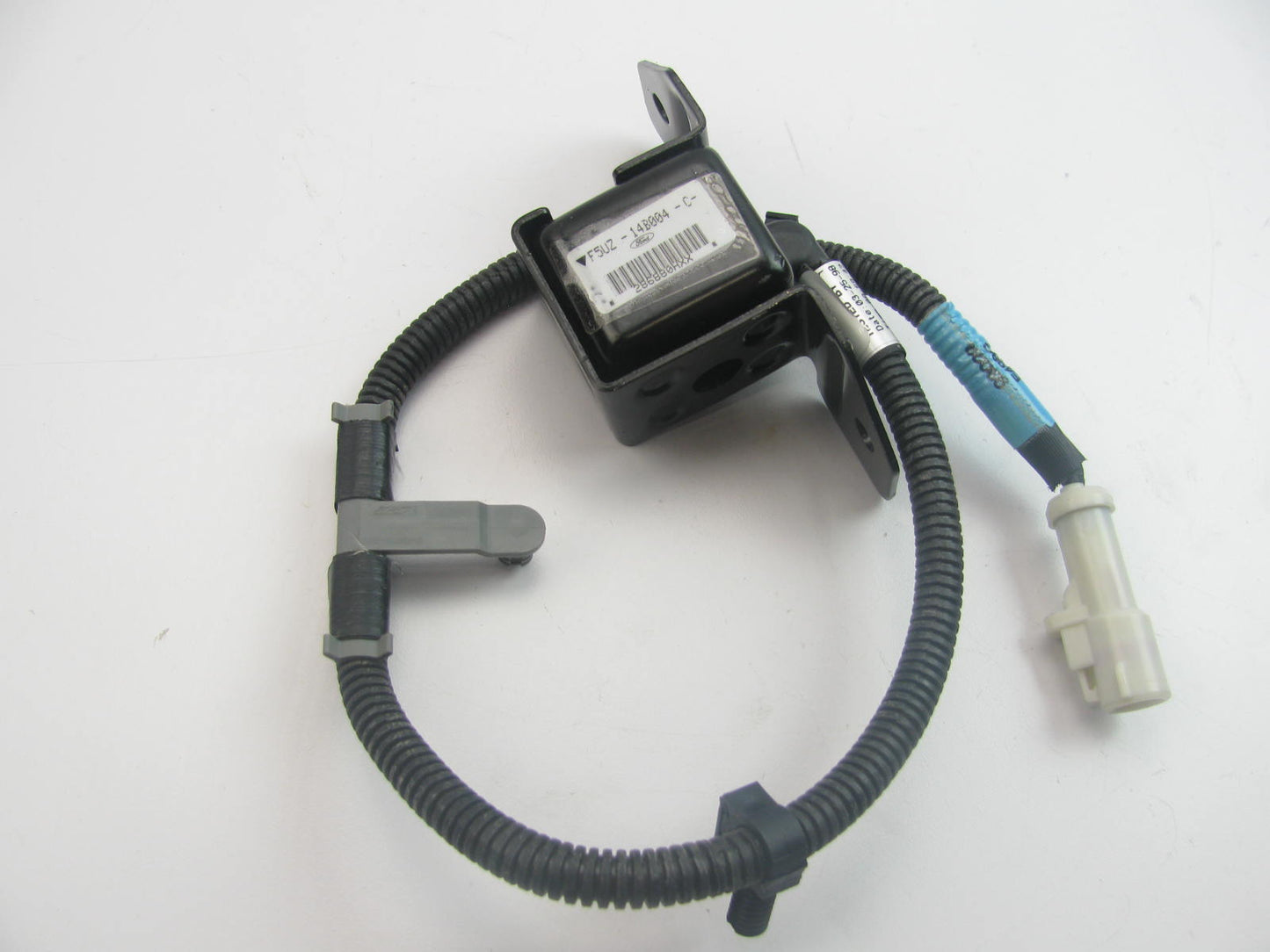 NEW - Out Of Box F5UZ-14B004-C Center Air Bag Crash Sensor 95-96 Ford E150 E250