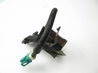 NEW - OUT OF BOX - OEM Ford F5VB-14B004-AC FRONT SRS Crash Impact Sensor