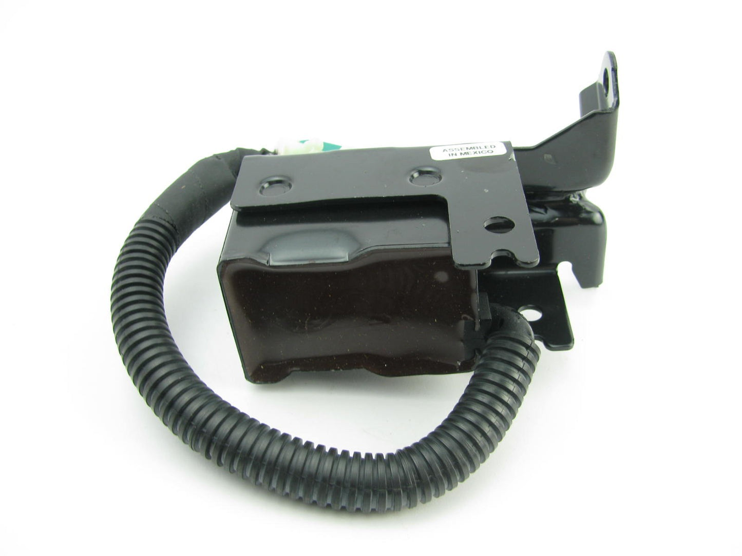 NEW - OUT OF BOX - OEM Ford FRONT SRS Crash Sensor F5VB-14B004-AD