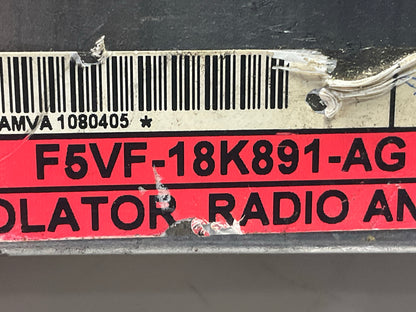 NEW - OUT OF BOX OEM 1995 Lincoln Town Car Isolator Radio Antenna F5VF-18K891-AG