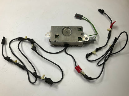 NEW - OUT OF BOX OEM 1995 Lincoln Town Car Isolator Radio Antenna F5VF-18K891-AG