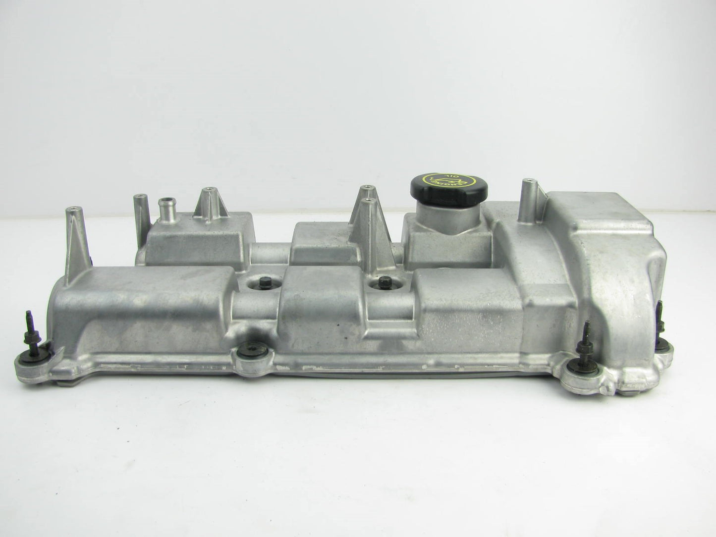 NEW - OUT OF BOX - OEM Ford F63E-6A513-AC Engine Valve Cover 2.5L V6