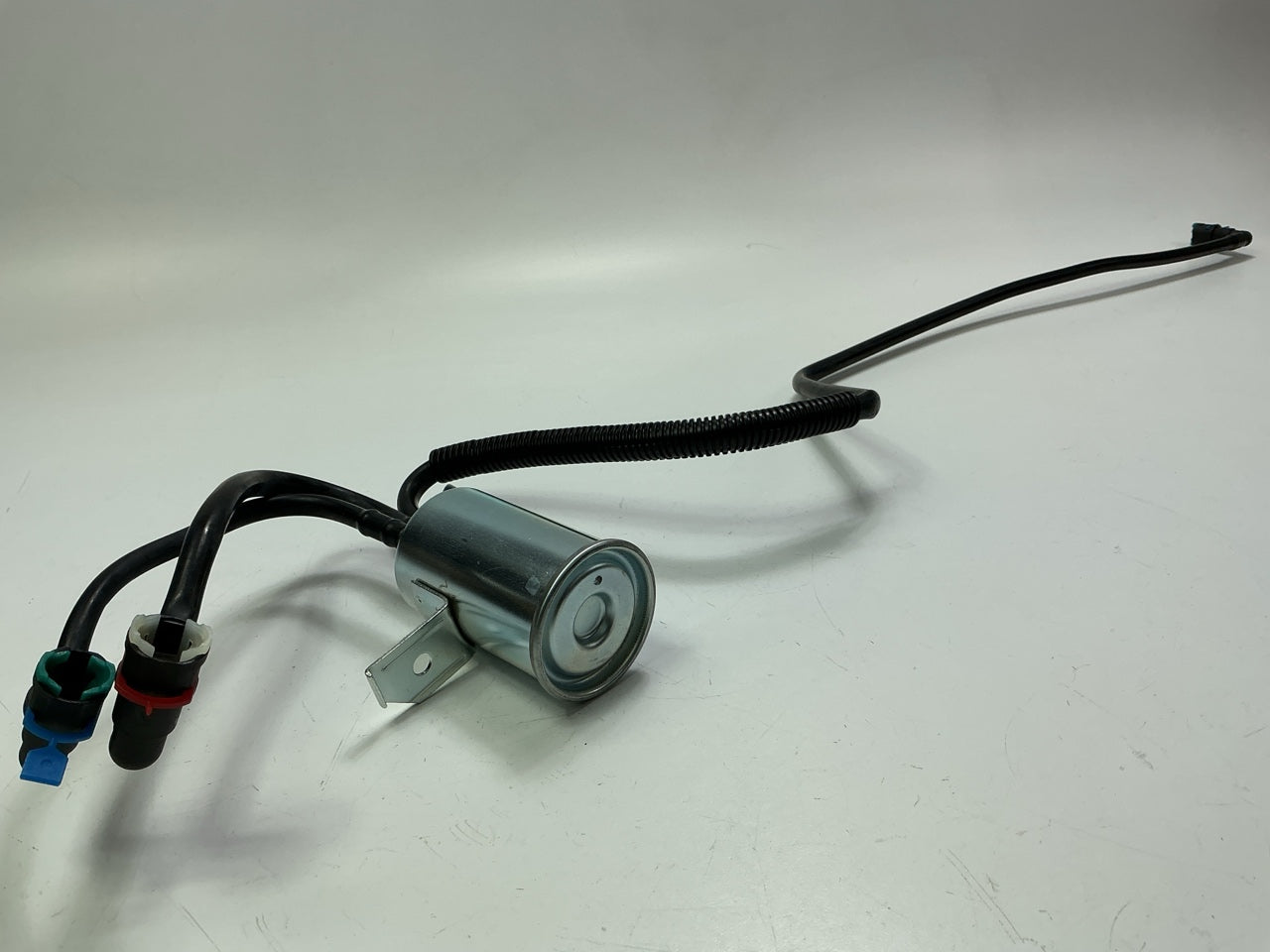 NEW UNBOXED F65238 Fuel Filter