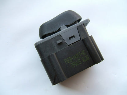 NEW - OUT OF BOX - OEM Ford F65B-14017-AC Door Lock Switch Right Passengers Side