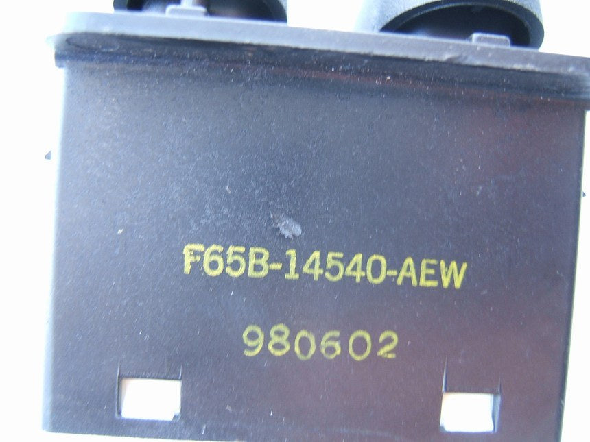 NEW - OUT OF BOX - OEM Ford F65B-14540-AEW Drivers Master Power Window Switch