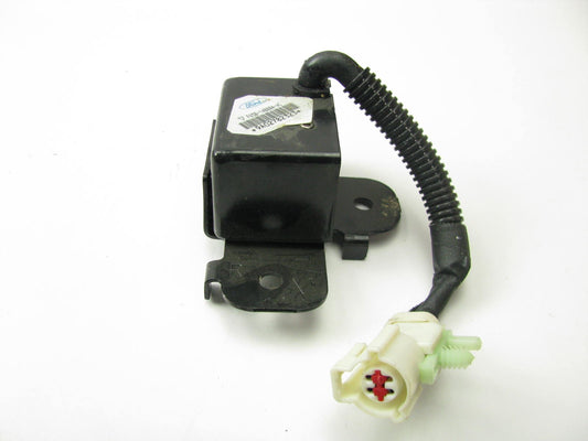 New OUT OF BOX OEM Ford Front Right Side SRS Crash Sensor F65B-14B004-AC