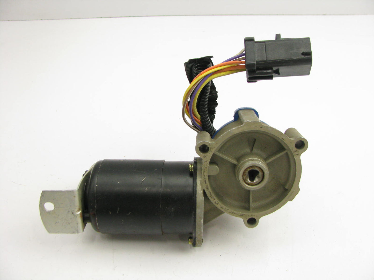 NEW - OUT OF BOX - OEM Ford F65Z-7G360-AA Transfer Case Shift Motor BW4406