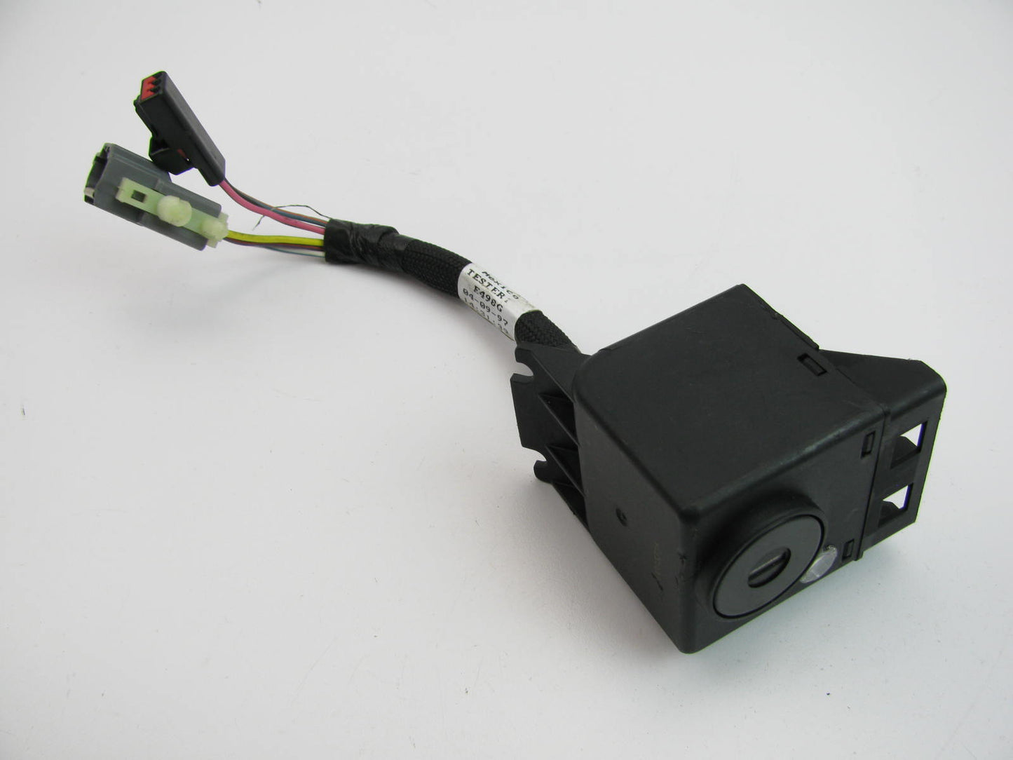 NEW - OUT OF BOX - OEM Ford F67B-14B268-AB SRS System Deactivation Switch