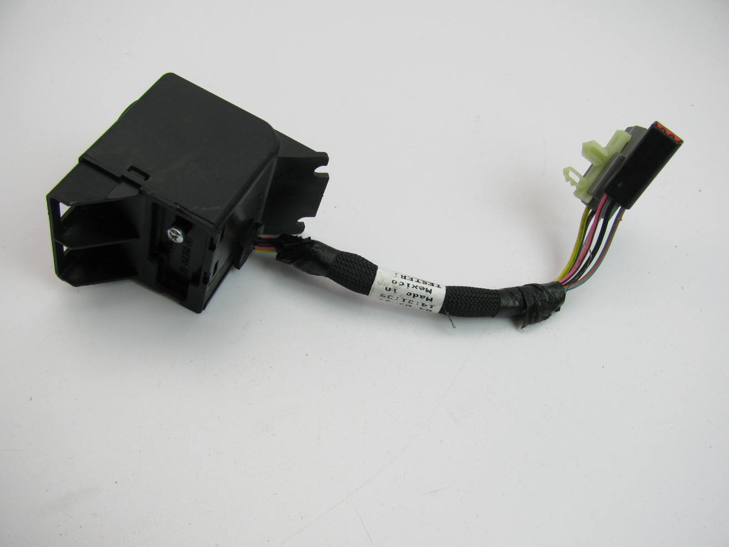 NEW - OUT OF BOX - OEM Ford F67B-14B268-AB SRS System Deactivation Switch