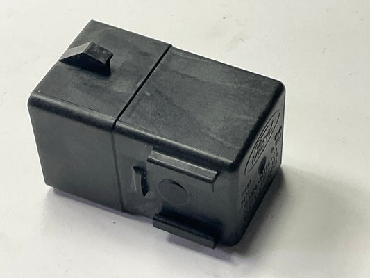 NEW - UNBOXED - OEM FORD F67D-13350-AA Turn Signal Hazard Warning Flasher Relay