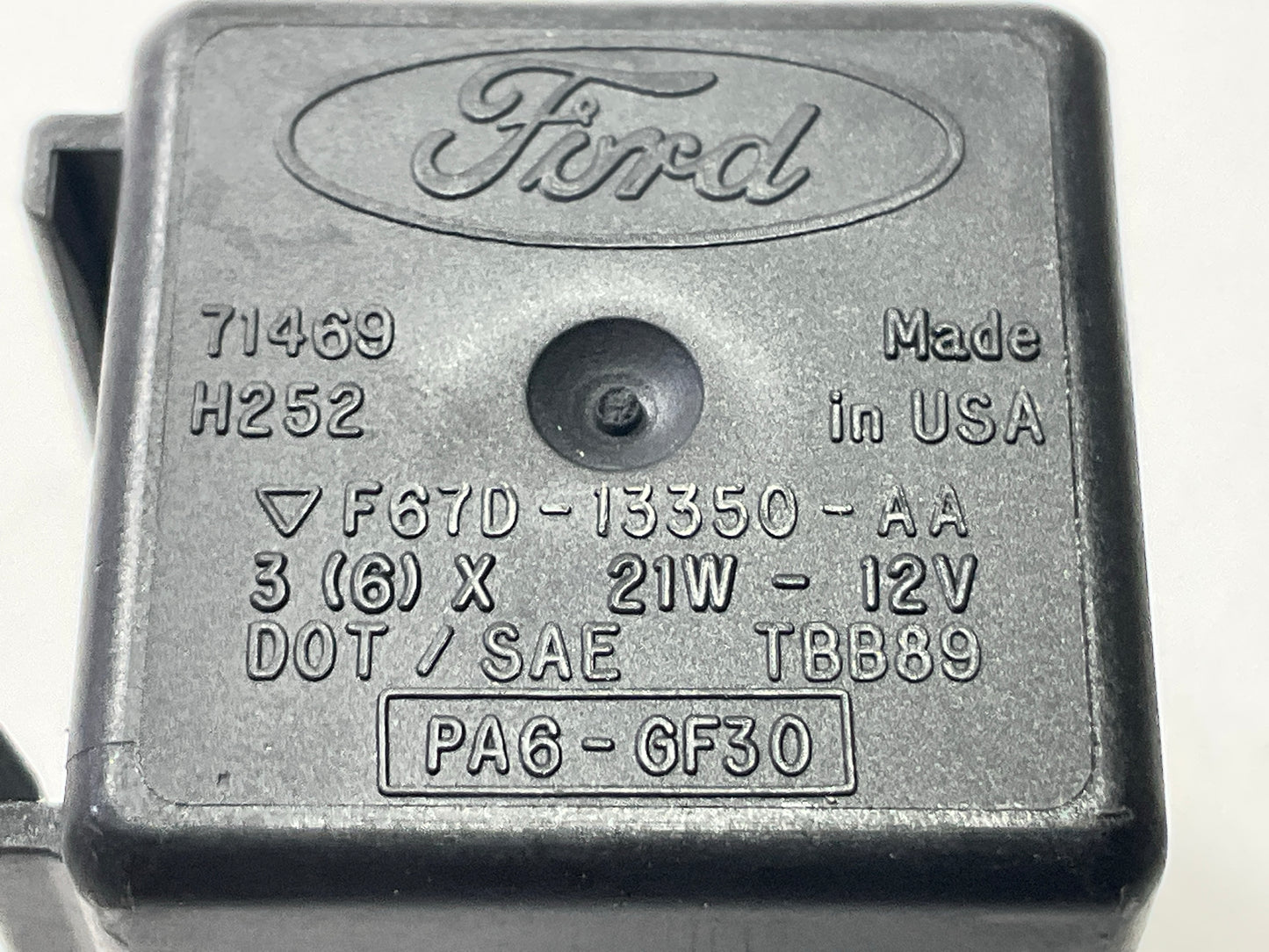 NEW - UNBOXED - OEM FORD F67D-13350-AA Turn Signal Hazard Warning Flasher Relay