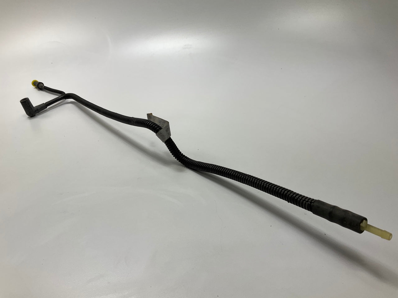 NEW OEM Ford EGR Vacuum Control Fuel Vapor Line 96-97 Explorer 5.0 F67E-9E498-dB