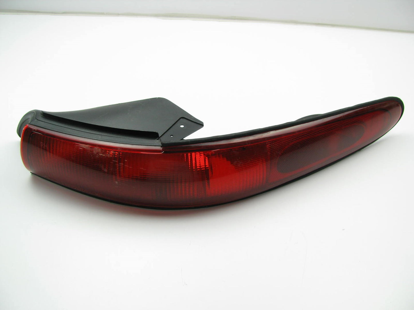 NEW UNBOXED OEM Ford F6DB-13440-BF Right Tail Light Lamp 96-99 Taurus, Sable