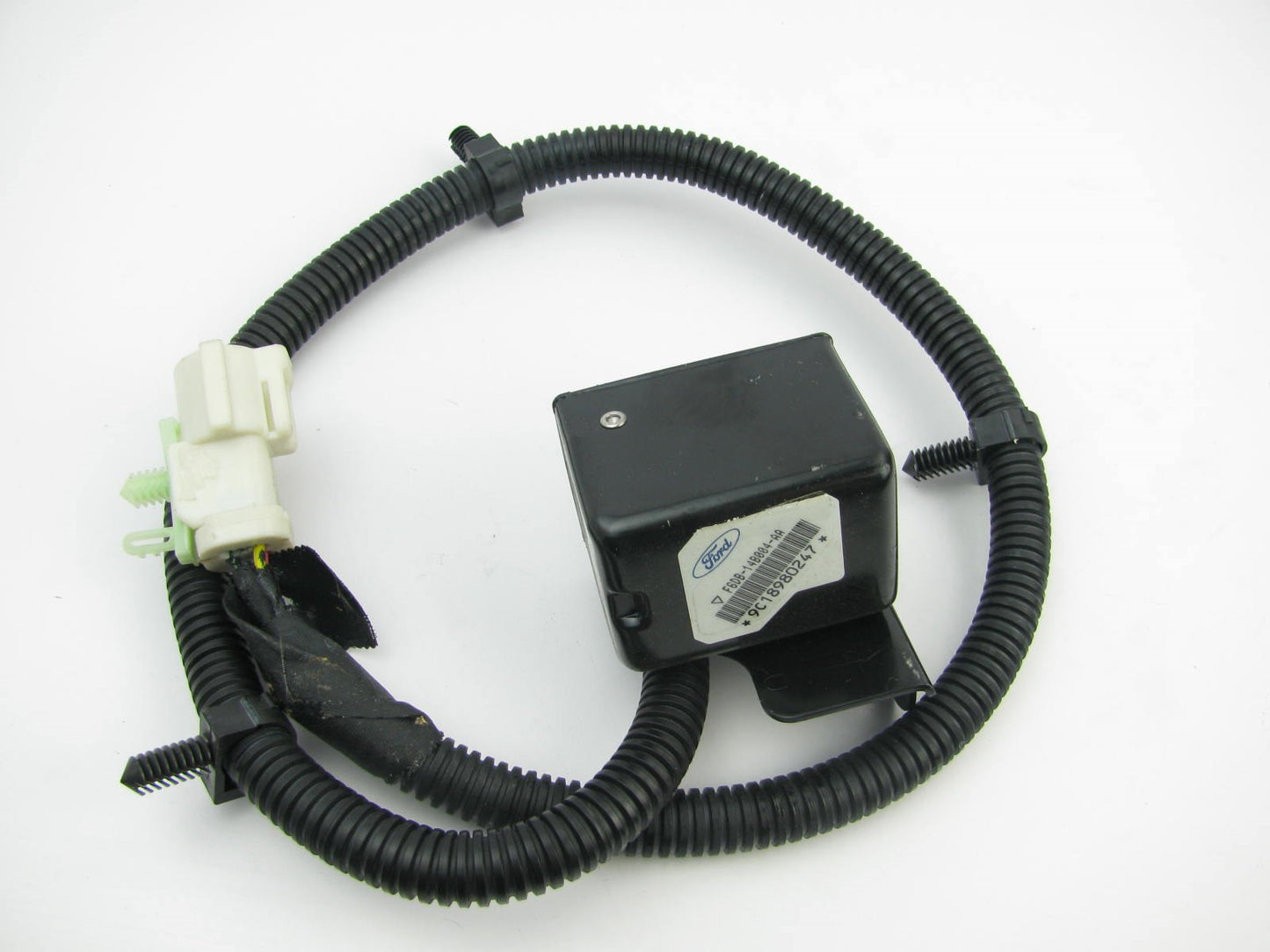 OUT OF BOX - OEM Ford F6DB-14B004-AA SRS Crash Sensor FRONT RIGHT PASSENGER