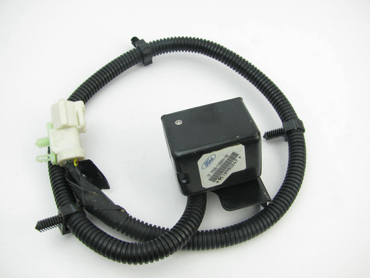 OUT OF BOX - OEM Ford F6DB-14B004-AA SRS Crash Sensor FRONT RIGHT PASSENGER