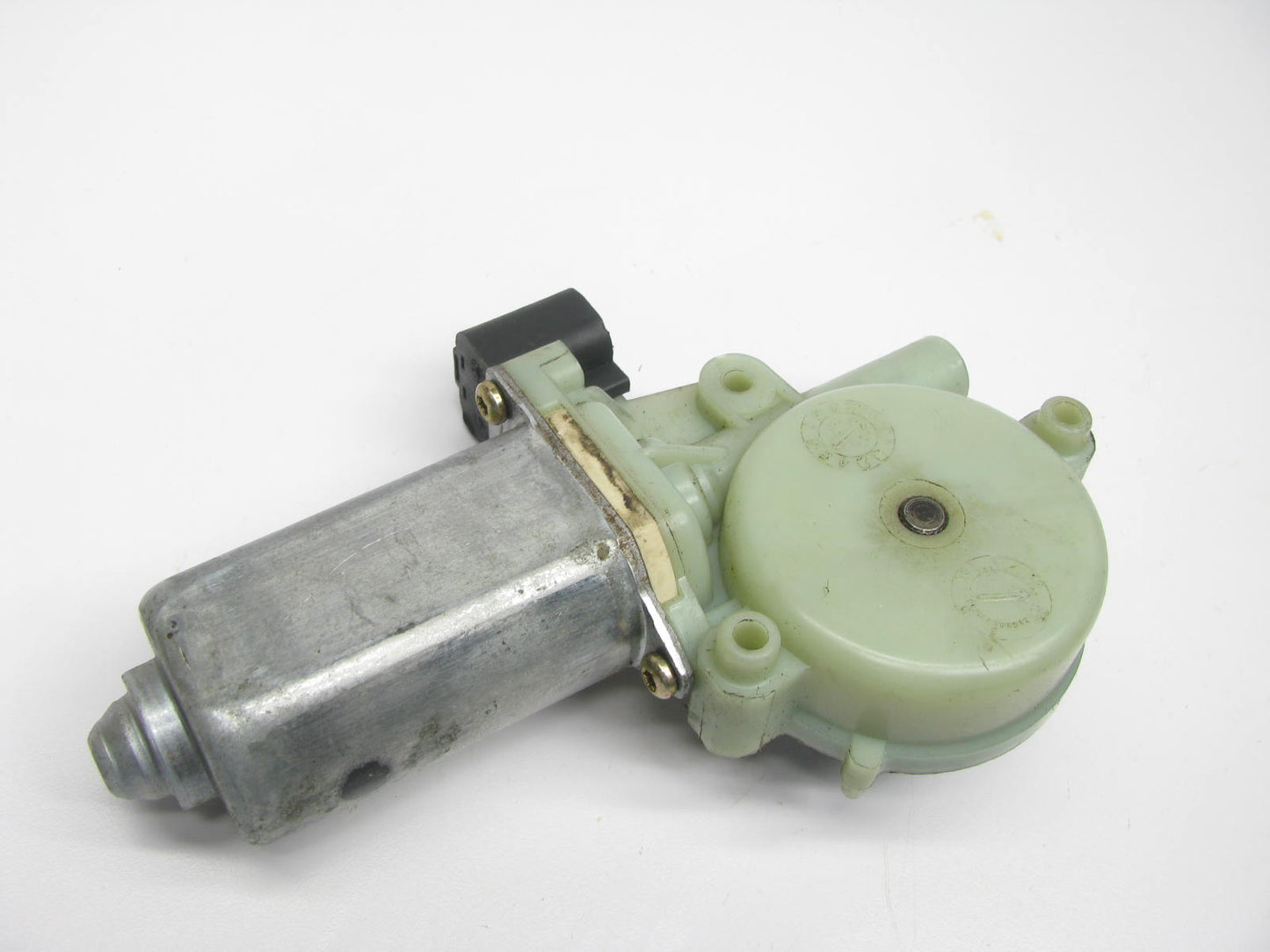 NEW UNBOXED OEM Ford F6DB-5423394-AF Front Right Power Window Motor 96-97 Taurus