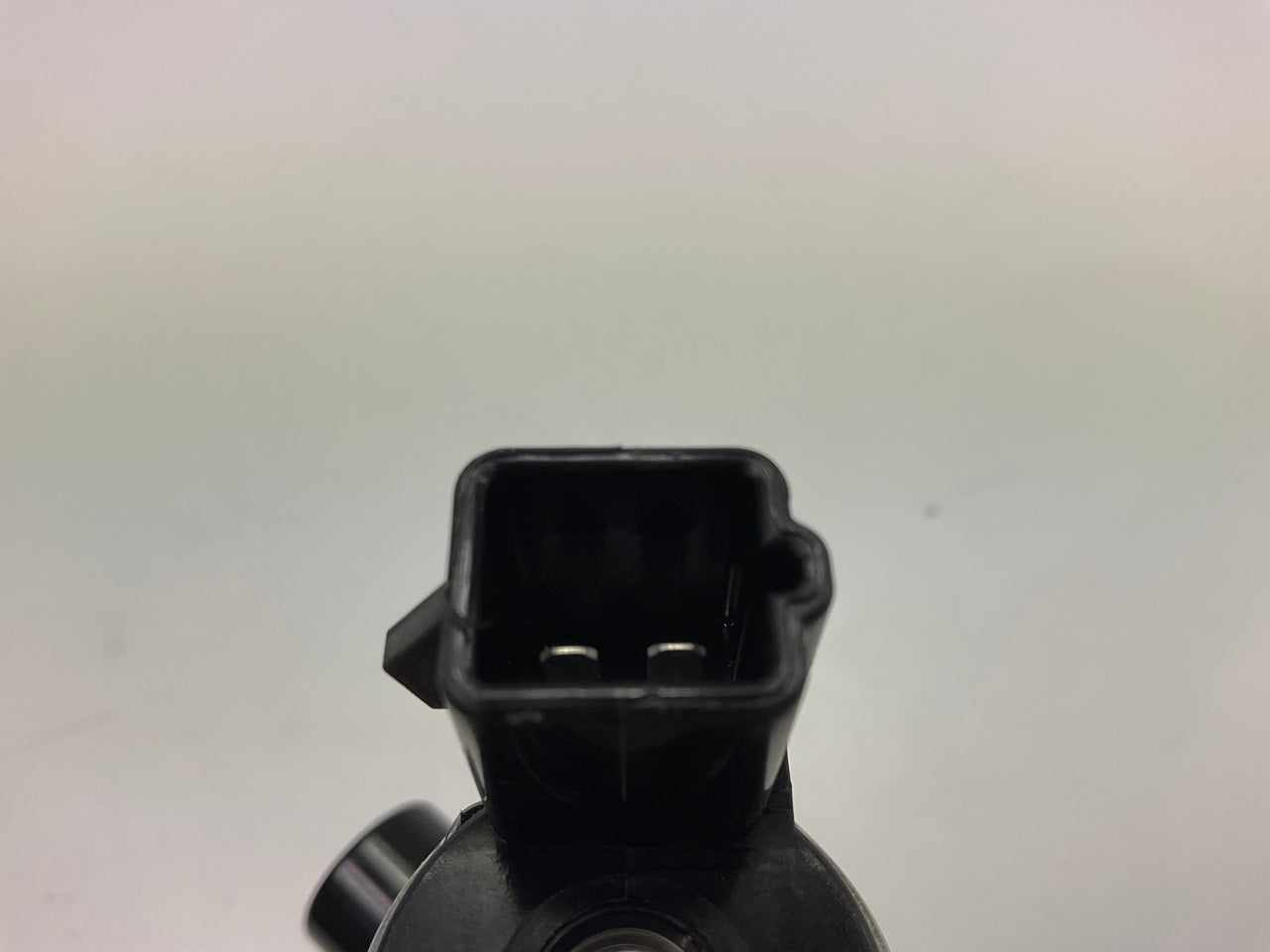 NEW - UNBOXED F6DE-9F715-CA Idle Air Control Valve IAC 1993-1995 SHO 3.2L