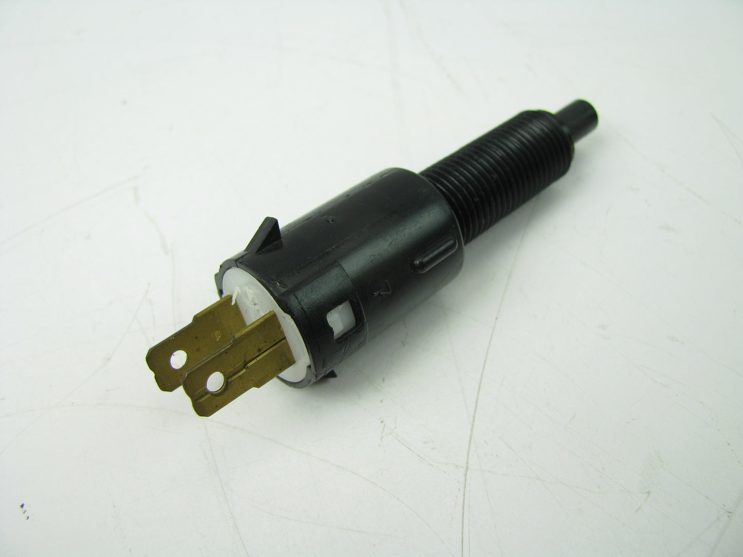 NEW - OUT OF BOX - OEM FORD F6HT-13480-EA Brake Light Lamp Switch