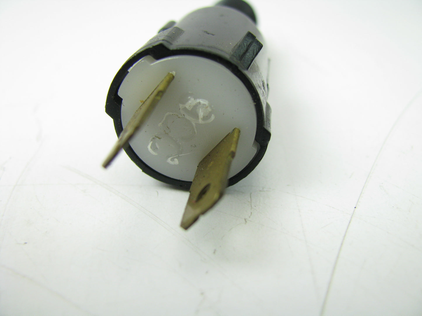 NEW - OUT OF BOX - OEM FORD F6HT-13480-EA Brake Light Lamp Switch
