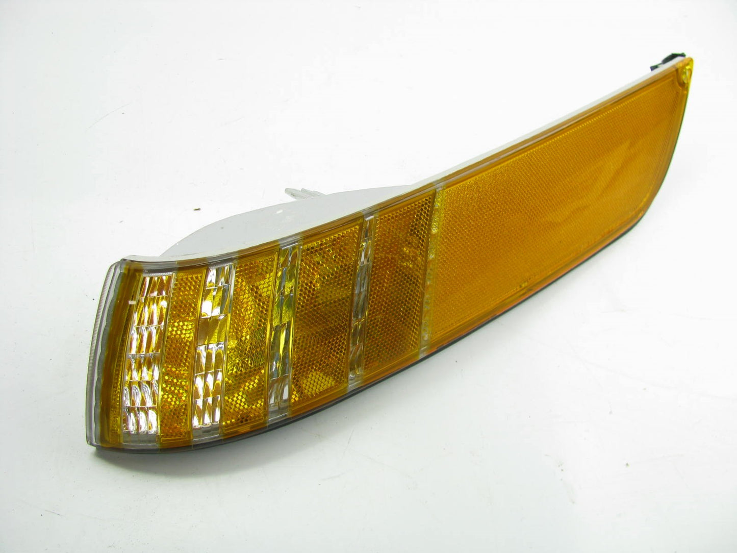 USED 92-94 Grand Marquis Left Side Marker Reflector Light Blinker F6MB-15A429-AA