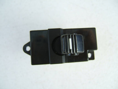 NEW - OUT OF BOX F6OB-14529-AA Right Power Window Switch 1995-1997 Continental