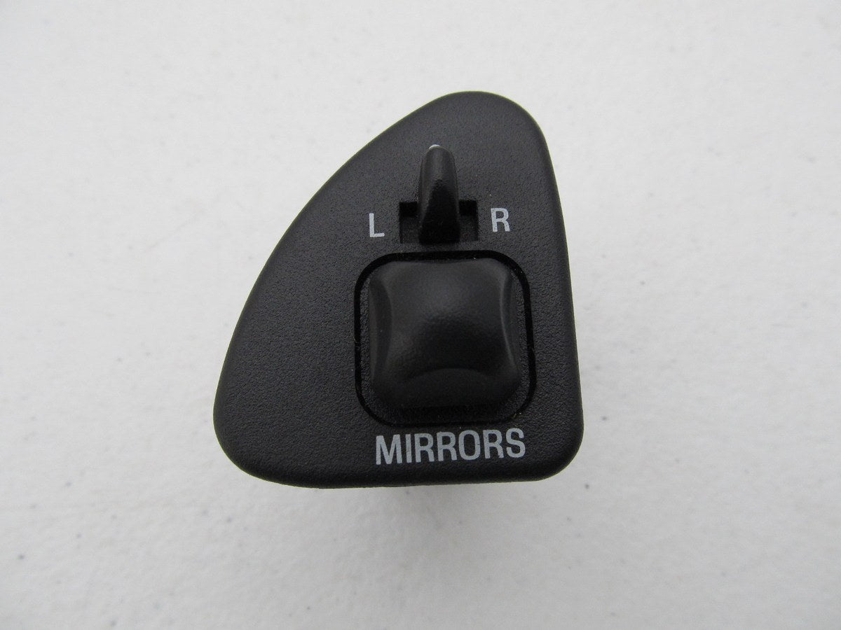 NEW UNBOXED OEM Ford F6SB-17B676-AA Mirror Adjust Switch - 1994-1997 Thunderbird