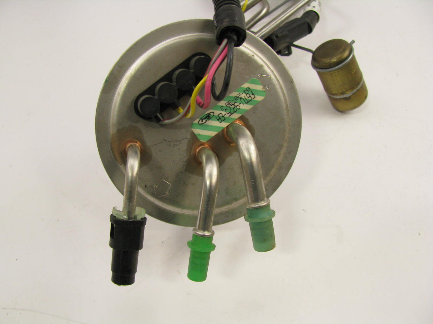 NEW OUT OF BOX F6TU-9275-EA Fuel Level Sender 96-97 F250 F350 19 Midship Diesel