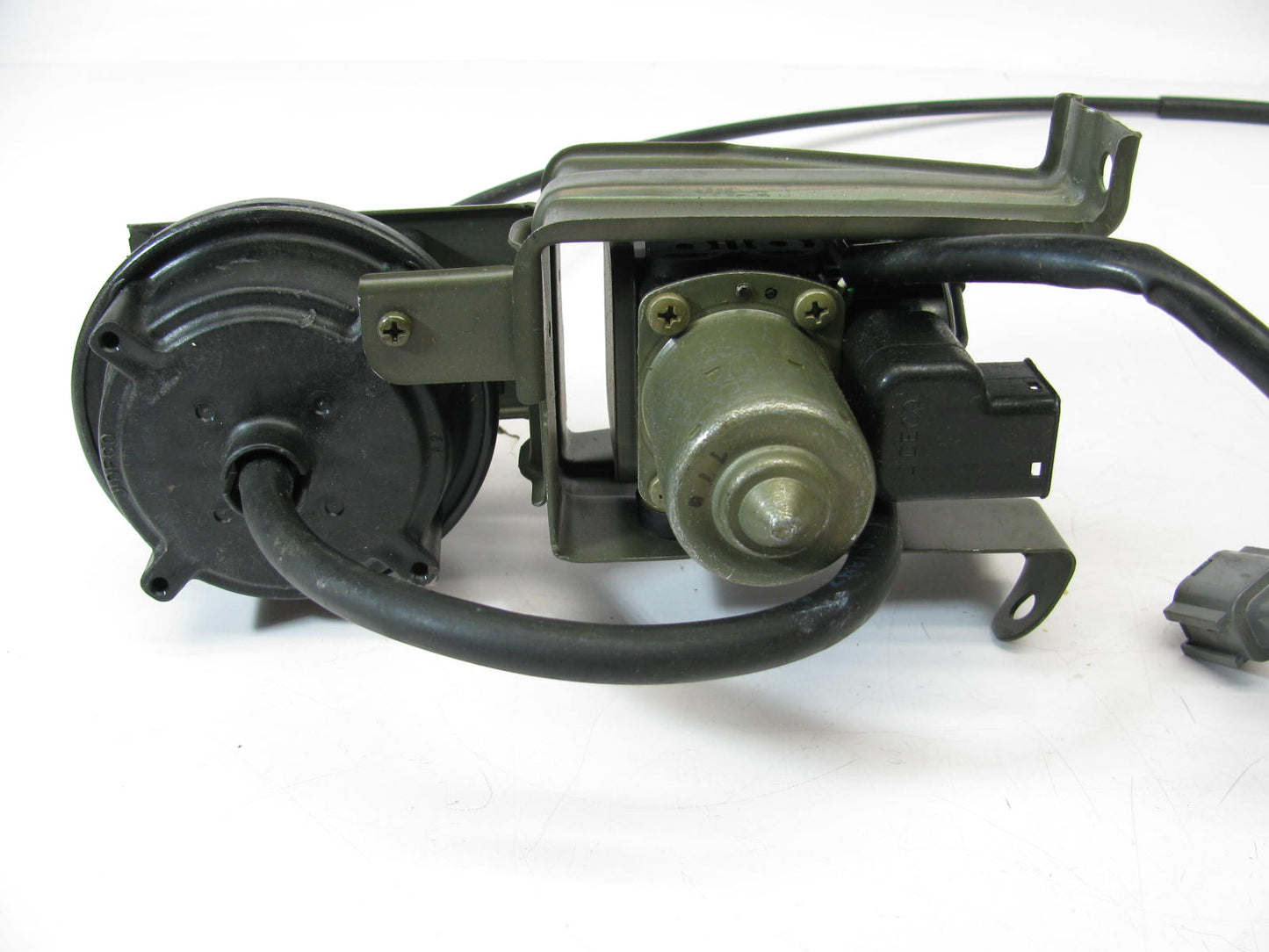 NEW UNBOXED OEM FORD F6XA-9C766-AA Cruise Control Servo 1993-02 Villager, Quest