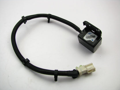 NEW - OUT OF BOX - OEM Ford F70B-14B005-AA FRONT LEFT SRS Crash Sensor