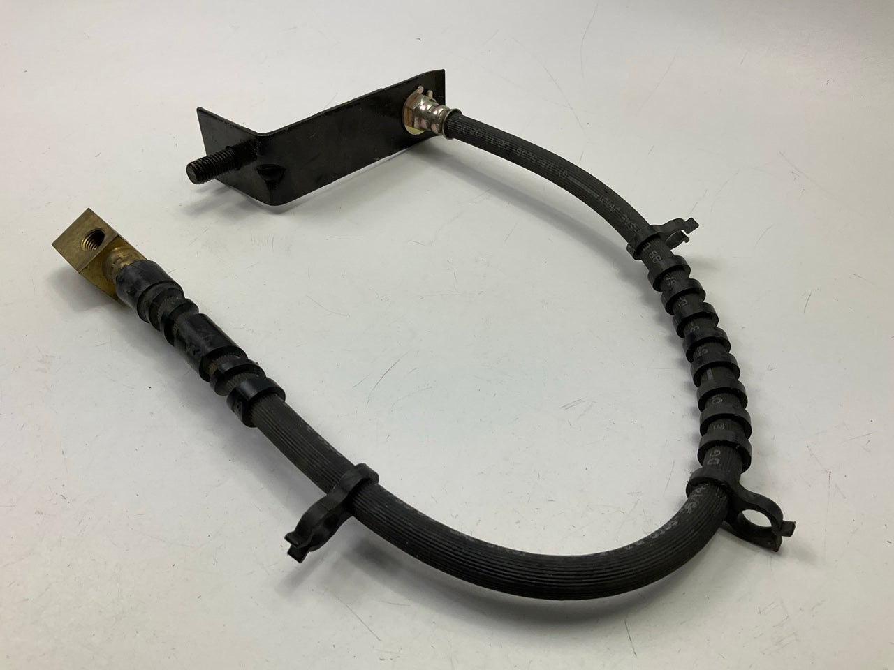 NEW - UNBOXED - OEM FORD F75A-2282-FB Rear Center Brake Hose