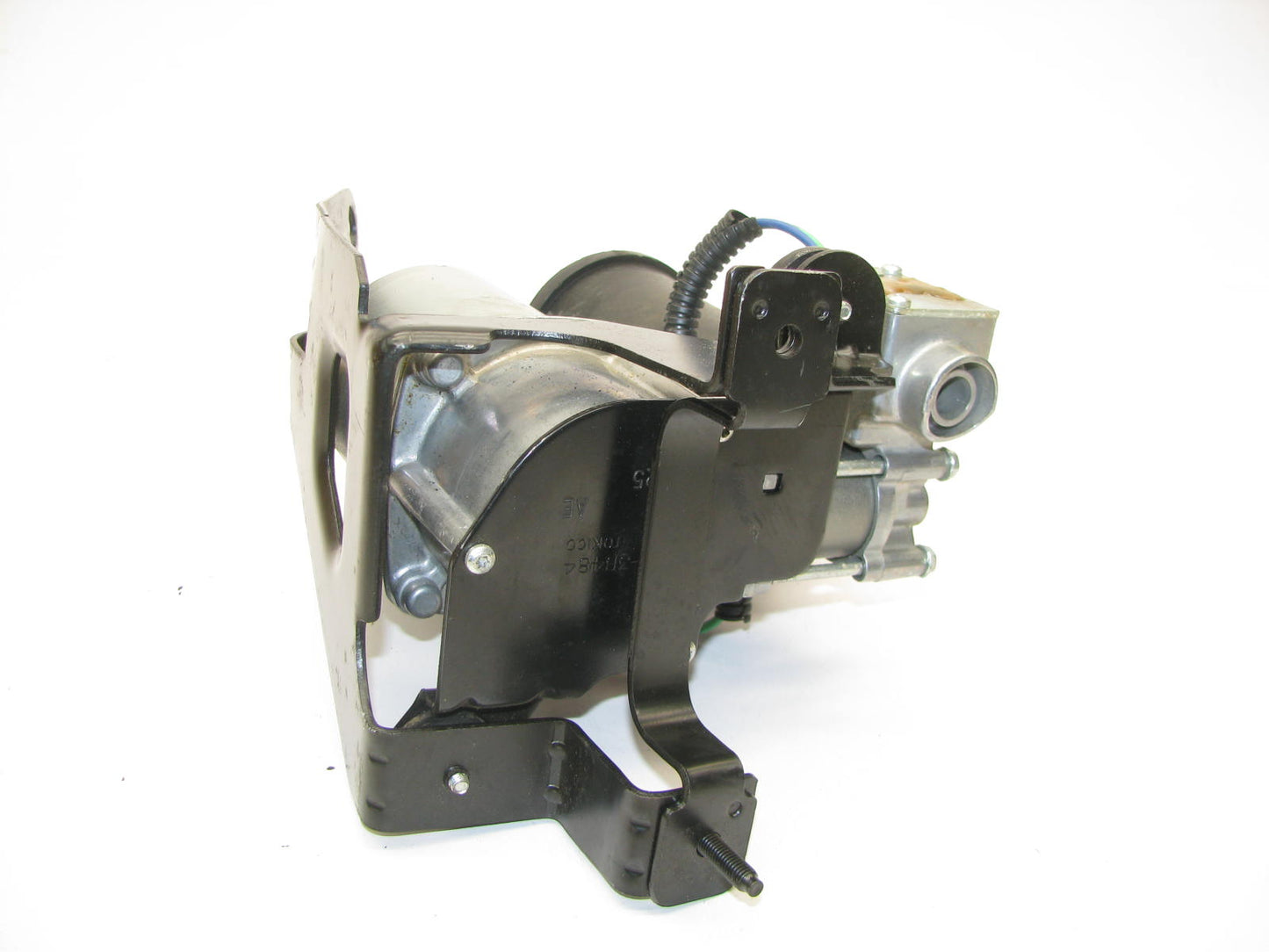 NEW - OUT OF BOX FORD F75A-3B484-CA Air Suspension Compressor Pump - 2 Port