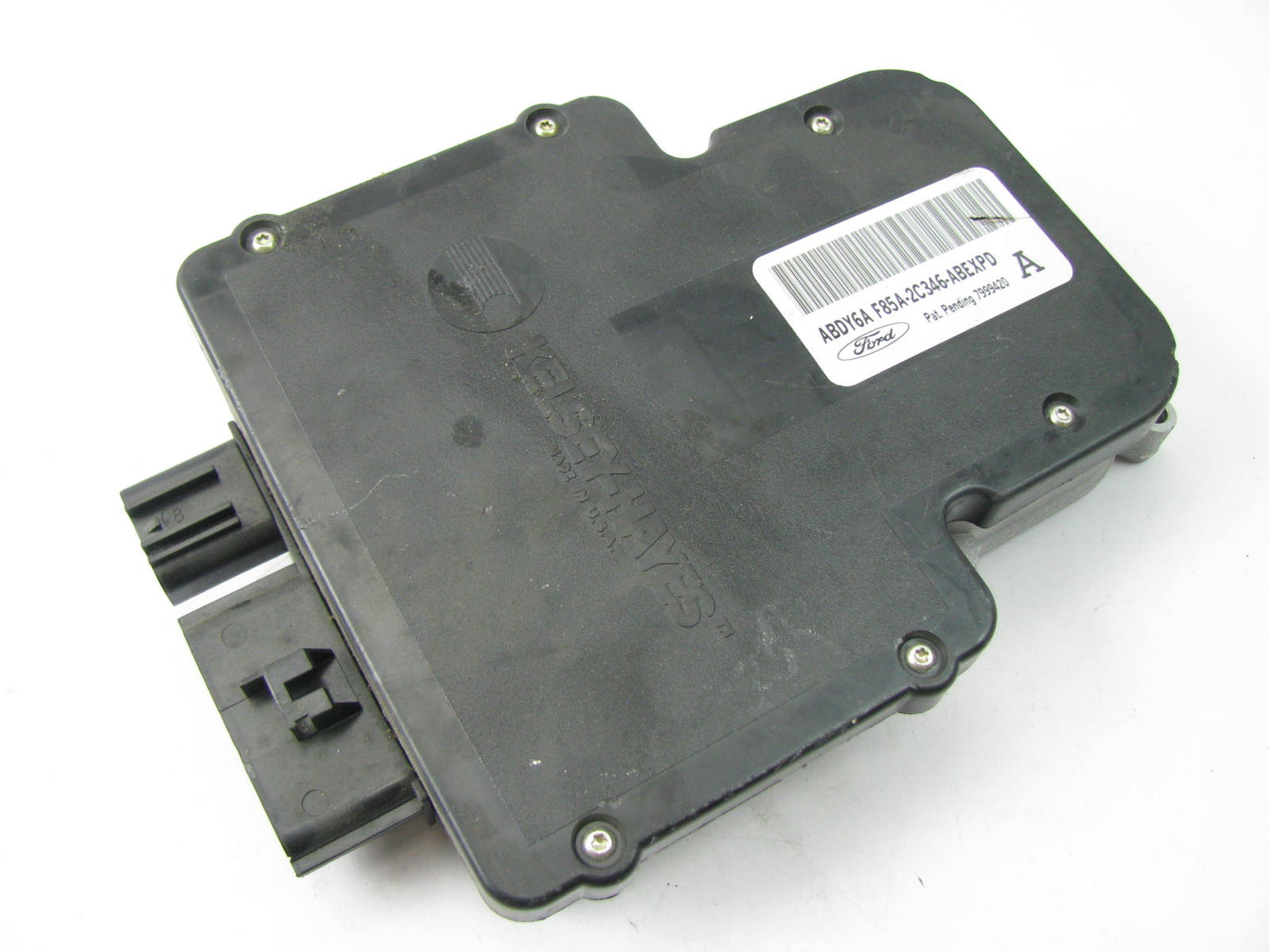 NEW - OUT OF BOX - OEM Ford F75Z-2C065-CA ABS Control Module 1997 Expedition