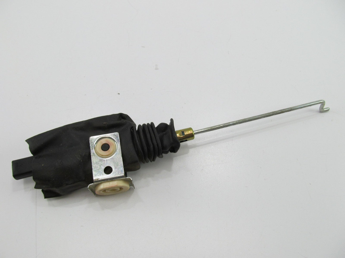 NEW UNBOXED OEM Ford F77B-10218A42-AA Door Lock Actuator For 1993-98 Ford Ranger