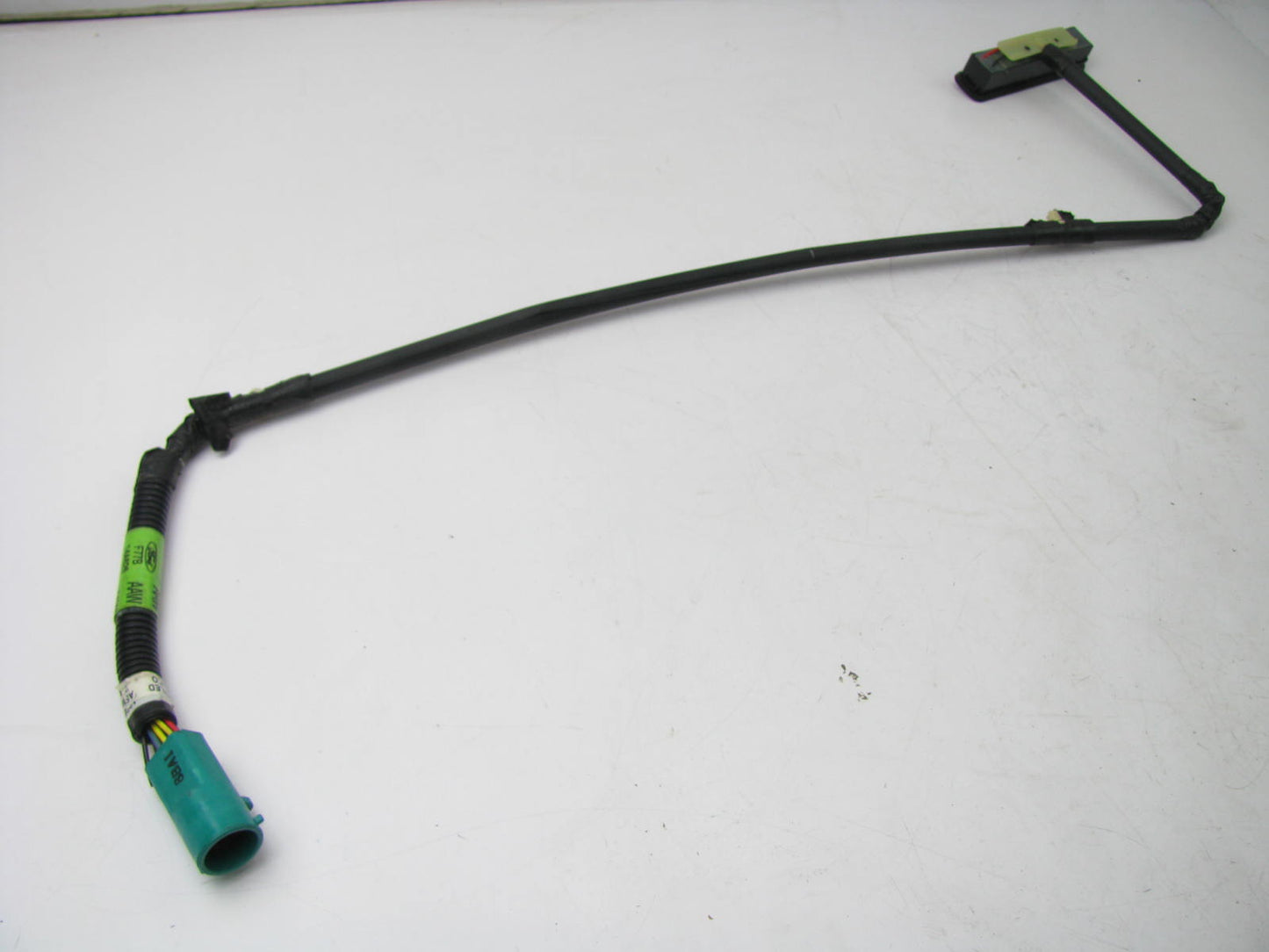 NEW UNBOX OEM FORD F77B-14A626-AAW Keyless Entry Door Pad Switch 95-97 Explorer