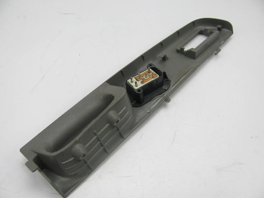 NEW - OUT OF BOX F77B-14B135-AA  Rear Left Door Panel Pull Handle 95-01 Explorer