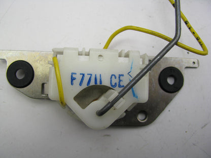 NEW - OUT OF BOX - OEM FORD F77U-CE Fuel Level Sender 1998-01 Explorer